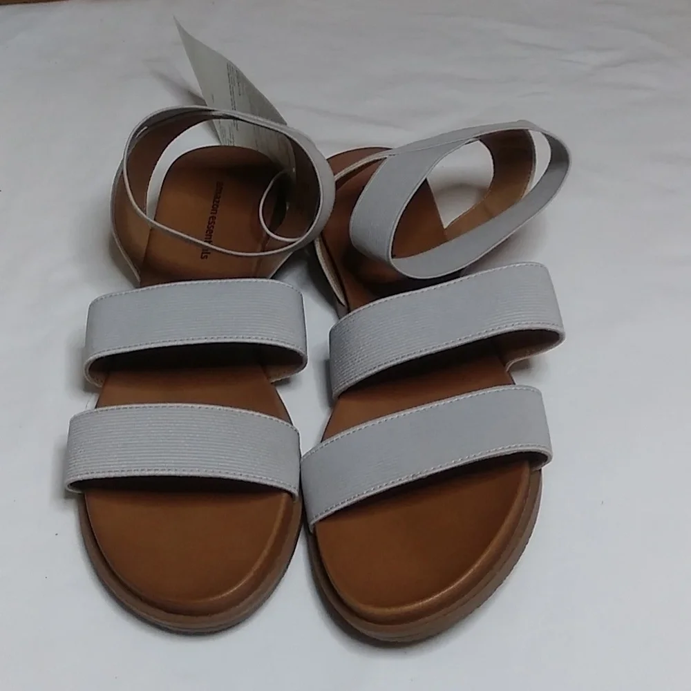 Amazon Essentials Sandals - Picture 2 of 6
